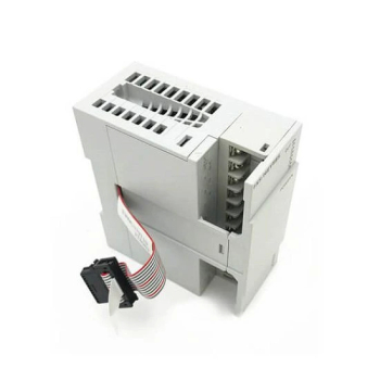 FX5-16ET/ES Module Hỗn Hợp Mitsubishi 8 In / 8 Out Transistor